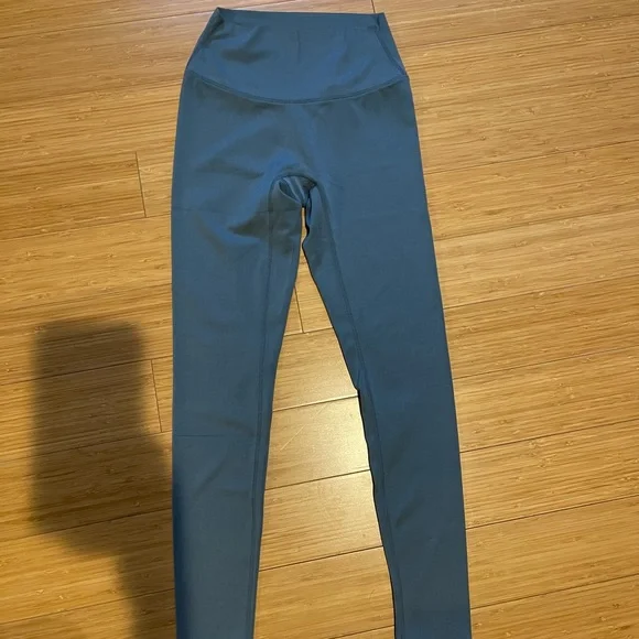 Paragon Fitwear sculptseam leggings small 🍑 - Picture 2 of 5